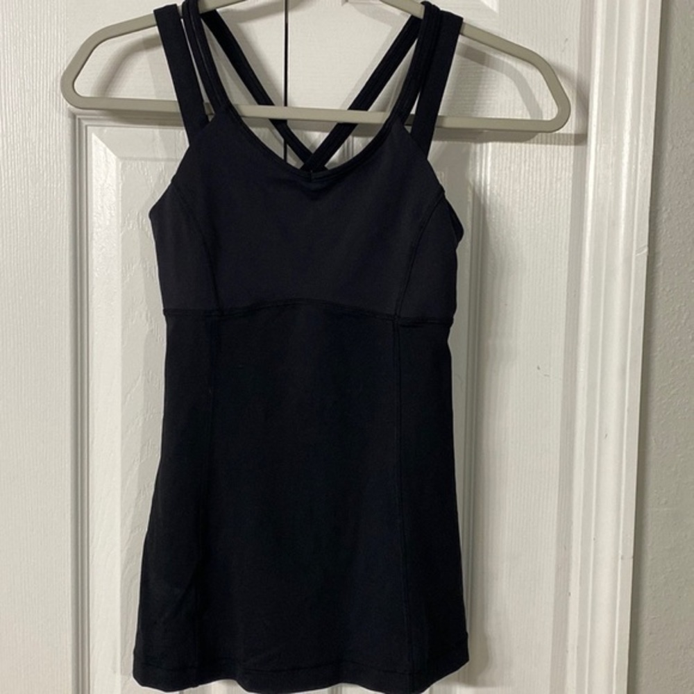 Lululemon happy strappy tank/Size 6